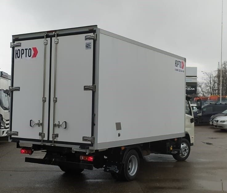 Forland 3 - Изотермический грузовик: фото 2 Forland 3 - Изотермический грузовик: фото 2