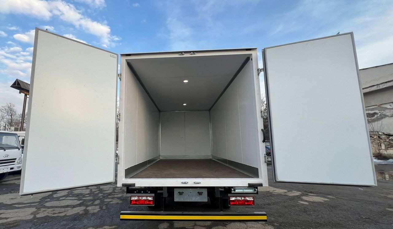 Новый Изотермический грузовик Hyundai Mighty EX8: фото 14 Новый Изотермический грузовик Hyundai Mighty EX8: фото 14