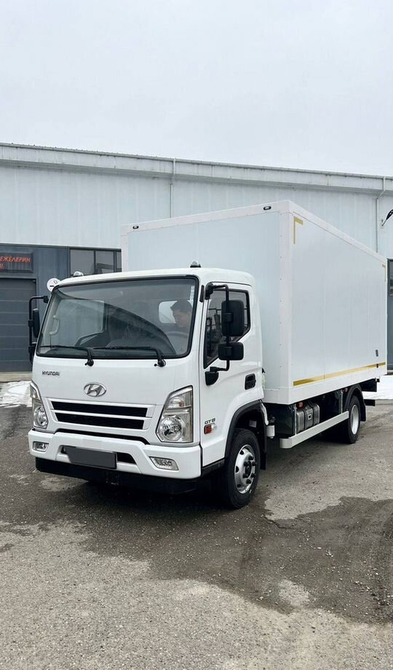 Hyundai Mighty EX8 - Изотермический грузовик: фото 2 Hyundai Mighty EX8 - Изотермический грузовик: фото 2