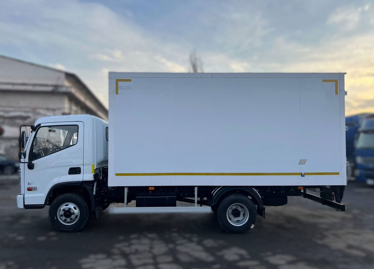 Новый Изотермический грузовик Hyundai Mighty EX8: фото 10 Новый Изотермический грузовик Hyundai Mighty EX8: фото 10