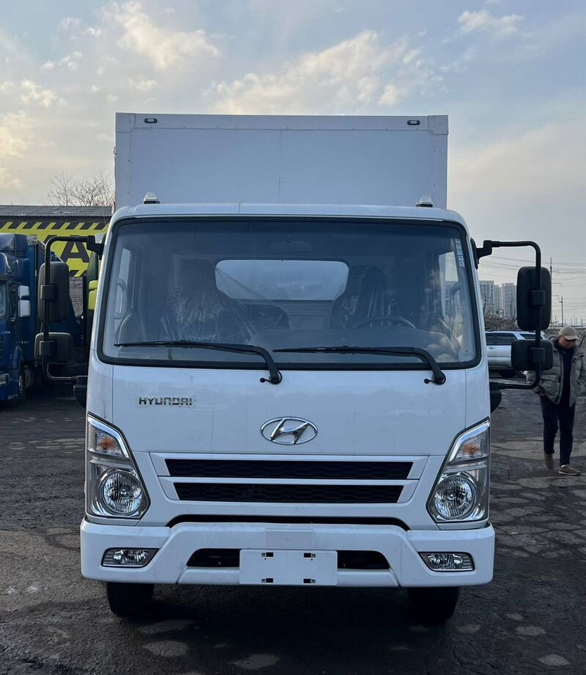 Новый Изотермический грузовик Hyundai Mighty EX8: фото 8 Новый Изотермический грузовик Hyundai Mighty EX8: фото 8