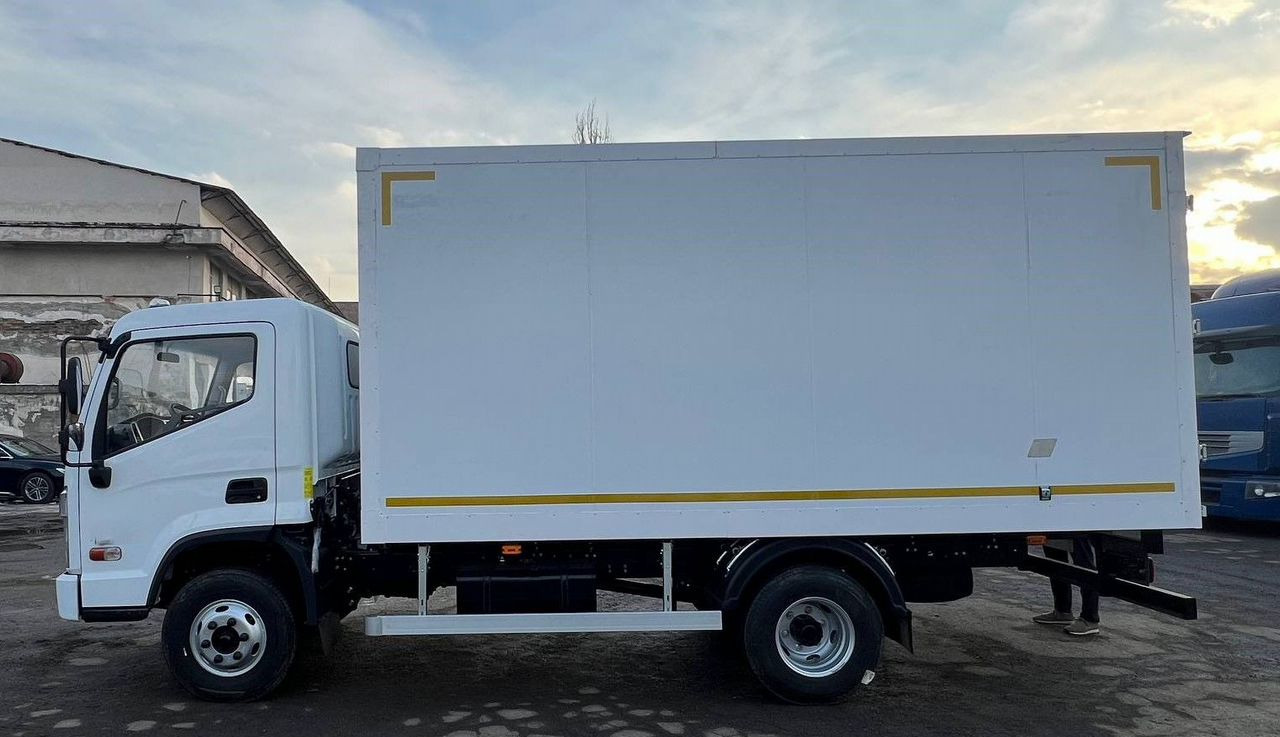 Новый Изотермический грузовик Hyundai Mighty EX8: фото 12 Новый Изотермический грузовик Hyundai Mighty EX8: фото 12