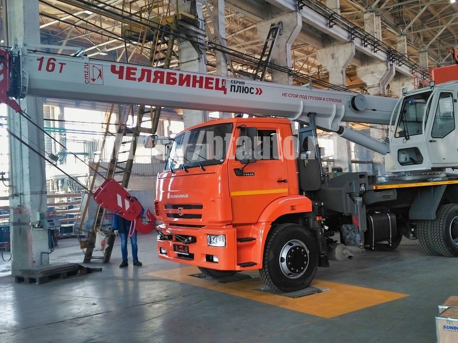 Автомобильный кран КС-45734-19 16 т на шасси КАМАЗ-53605 - Автокран: фото 1 Автомобильный кран КС-45734-19 16 т на шасси КАМАЗ-53605 - Автокран: фото 1