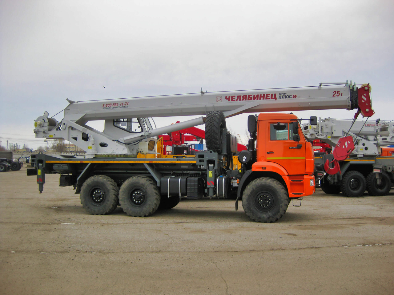 Автомобильный кран КС-55732-28 25 т серии «Плюс» на шасси КАМАЗ-43118 - Автокран: фото 1 Автомобильный кран КС-55732-28 25 т серии «Плюс» на шасси КАМАЗ-43118 - Автокран: фото 1