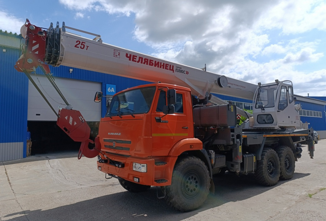 Автомобильный кран серии СТ КС-55732-28 25 т на шасси КАМАЗ-43118 - Автокран: фото 3 Автомобильный кран серии СТ КС-55732-28 25 т на шасси КАМАЗ-43118 - Автокран: фото 3