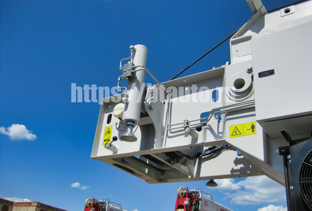 Автокран Автомобильный кран серия СТ КС-55733-33 32 т на шасси КАМАЗ-65115: фото 9 Автокран Автомобильный кран серия СТ КС-55733-33 32 т на шасси КАМАЗ-65115: фото 9