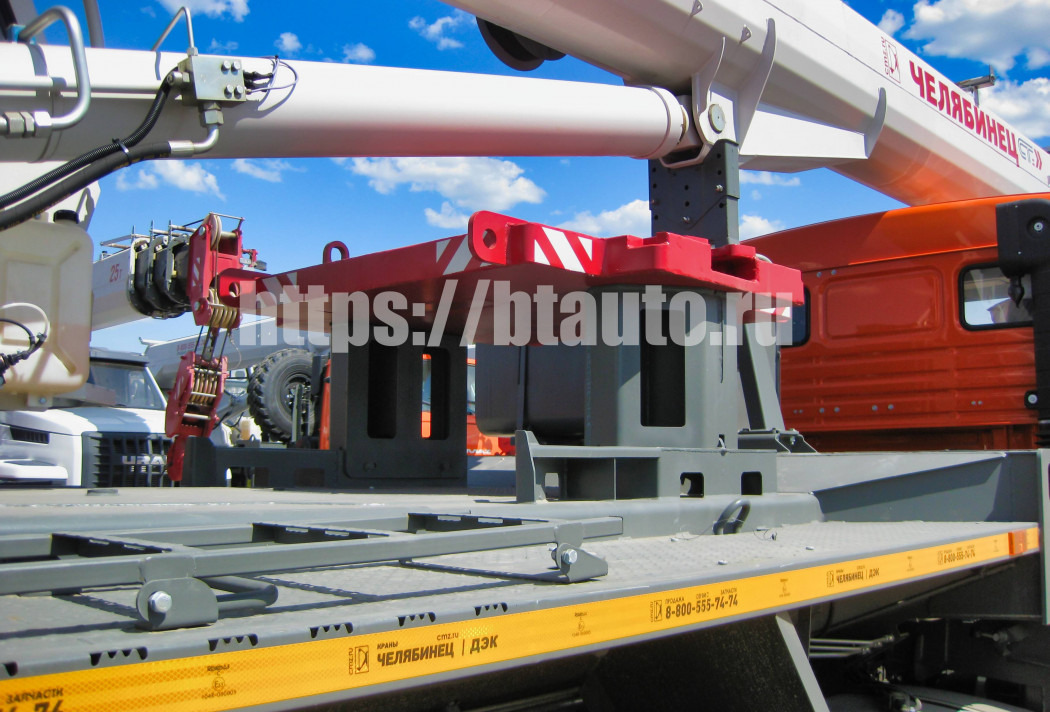 Автомобильный кран серия СТ КС-55733-33 32 т на шасси КАМАЗ-65115 - Автокран: фото 5 Автомобильный кран серия СТ КС-55733-33 32 т на шасси КАМАЗ-65115 - Автокран: фото 5