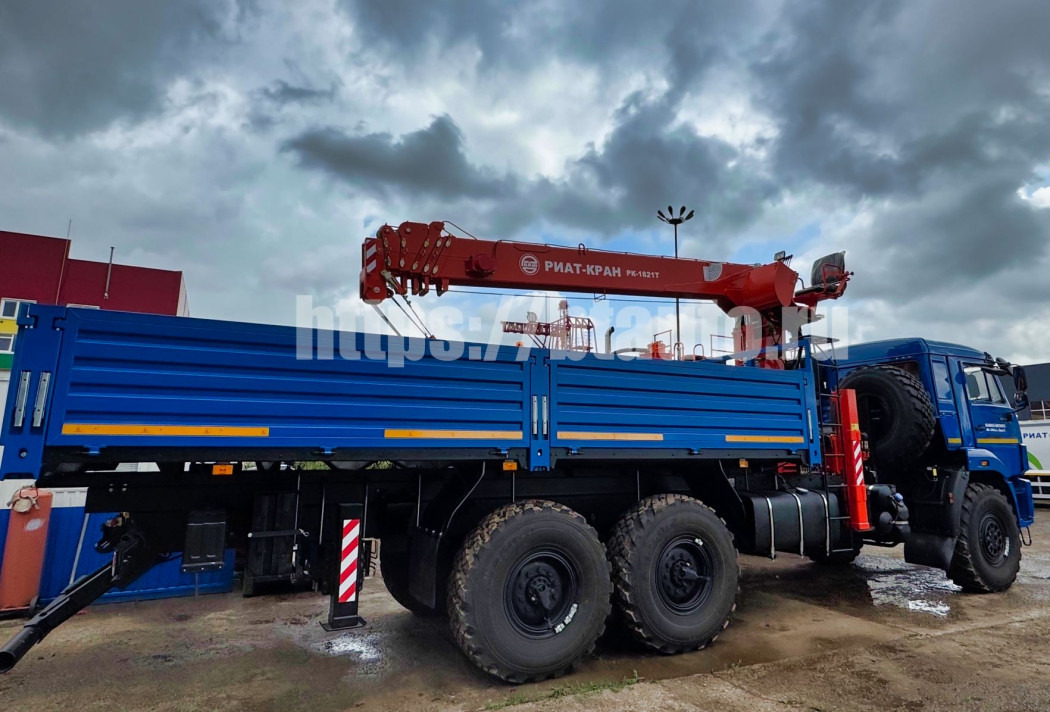 Бортовой автомобиль КАМАЗ-43118-3090-76 (RR) с КМУ РИАТ-КРАН РК-1821Т - Бортовой грузовик/ Платформа, Автоманипулятор: фото 2 Бортовой автомобиль КАМАЗ-43118-3090-76 (RR) с КМУ РИАТ-КРАН РК-1821Т - Бортовой грузовик/ Платформа, Автоманипулятор: фото 2