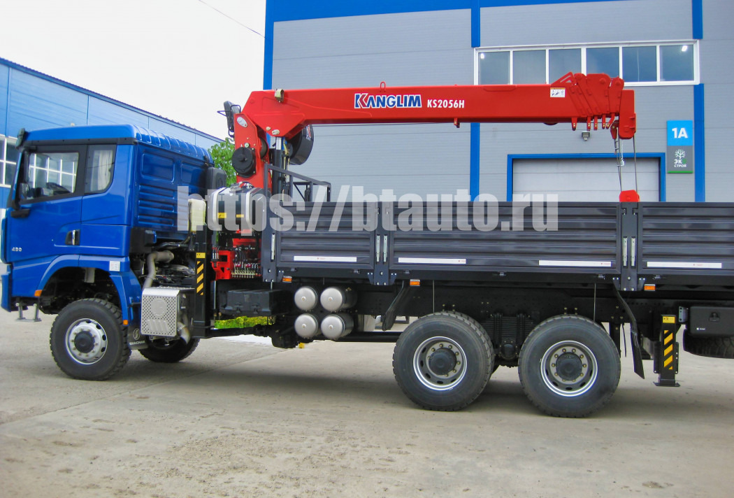 Бортовой автомобиль SHACMAN SX32586V384 с КМУ Kanglim KS 2056 - Бортовой грузовик/ Платформа, Автоманипулятор: фото 3 Бортовой автомобиль SHACMAN SX32586V384 с КМУ Kanglim KS 2056 - Бортовой грузовик/ Платформа, Автоманипулятор: фото 3