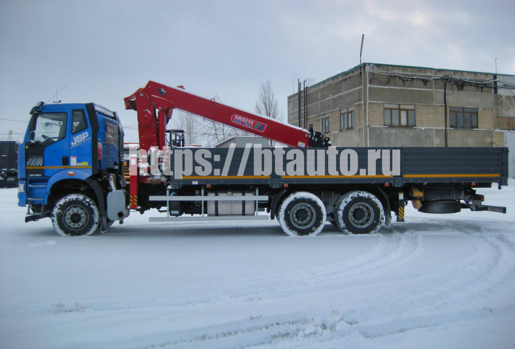 Бортовой автомобиль на базе шасси FAW 3250 (6х4) c КМУ HORYONG HRS 216 - Бортовой грузовик/ Платформа, Автоманипулятор: фото 3 Бортовой автомобиль на базе шасси FAW 3250 (6х4) c КМУ HORYONG HRS 216 - Бортовой грузовик/ Платформа, Автоманипулятор: фото 3