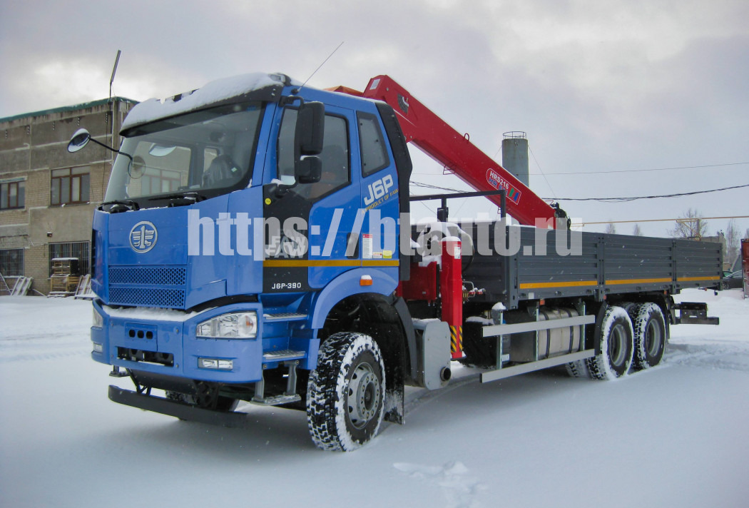 Бортовой автомобиль на базе шасси FAW 3250 (6х4) c КМУ HORYONG HRS 216 - Бортовой грузовик/ Платформа, Автоманипулятор: фото 4 Бортовой автомобиль на базе шасси FAW 3250 (6х4) c КМУ HORYONG HRS 216 - Бортовой грузовик/ Платформа, Автоманипулятор: фото 4