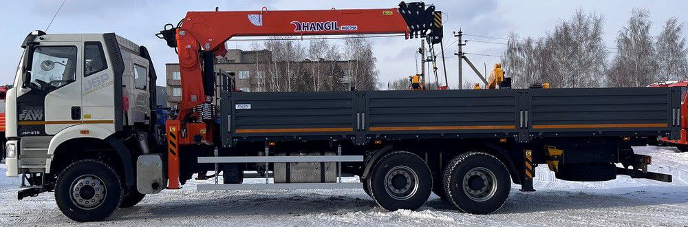 Бортовой автомобиль на базе шасси FAW 3250 c КМУ HANGIL HGC976 - Бортовой грузовик/ Платформа, Автоманипулятор: фото 1 Бортовой автомобиль на базе шасси FAW 3250 c КМУ HANGIL HGC976 - Бортовой грузовик/ Платформа, Автоманипулятор: фото 1