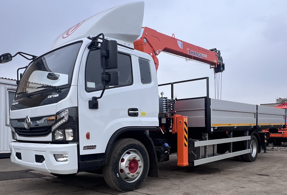 Бортовой автомобиль на шасси DONGFENG C120L с КМУ Hangil HGC514 - Бортовой грузовик/ Платформа, Автоманипулятор: фото 1 Бортовой автомобиль на шасси DONGFENG C120L с КМУ Hangil HGC514 - Бортовой грузовик/ Платформа, Автоманипулятор: фото 1