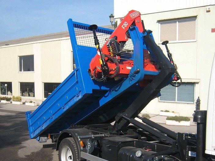 Гидравлический кран-манипулятор Fassi F50A.0.22 - Кран-манипулятор: фото 4 Гидравлический кран-манипулятор Fassi F50A.0.22 - Кран-манипулятор: фото 4