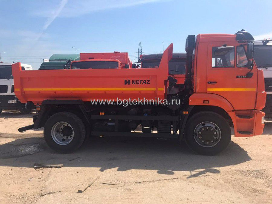 Самосвал КАМАЗ 43255-7010-69(G5) - Самосвал: фото 3 Самосвал КАМАЗ 43255-7010-69(G5) - Самосвал: фото 3