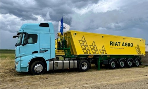 Самосвальный полуприцеп зерновоз 924940-45A.NDK - Самосвальный полуприцеп: фото 1 Самосвальный полуприцеп зерновоз 924940-45A.NDK - Самосвальный полуприцеп: фото 1