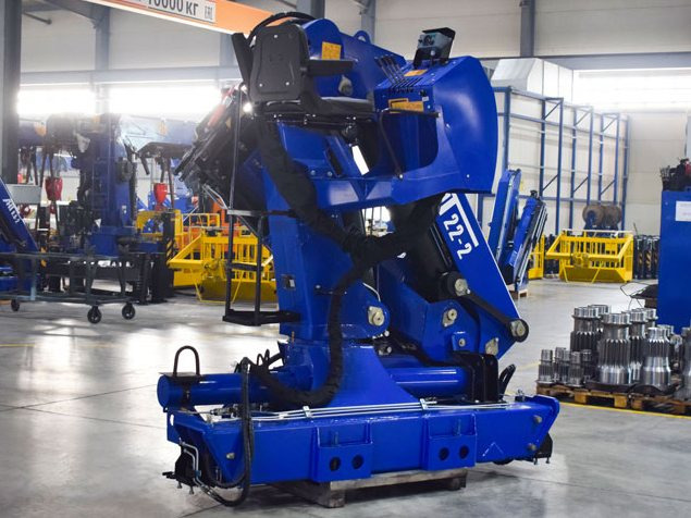 Шарнирно-сочлененная КМУ АНТ 22-2 - Кран-манипулятор: фото 5 Шарнирно-сочлененная КМУ АНТ 22-2 - Кран-манипулятор: фото 5