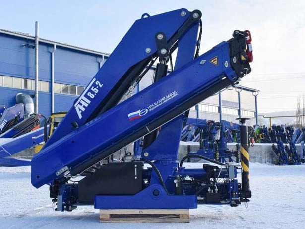 Шарнирно-сочлененная КМУ АНТ 8.5-2 - Кран-манипулятор: фото 5 Шарнирно-сочлененная КМУ АНТ 8.5-2 - Кран-манипулятор: фото 5