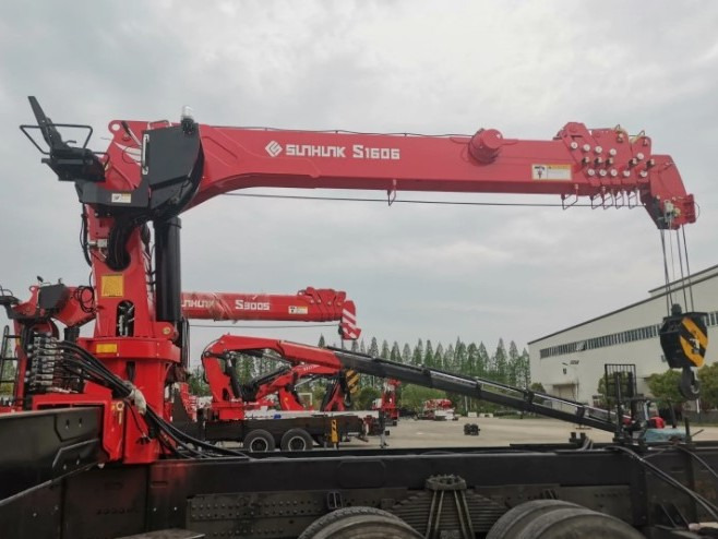 Тросовый кран манипулятор SUNHUNK S1606 - Кран-манипулятор: фото 1 Тросовый кран манипулятор SUNHUNK S1606 - Кран-манипулятор: фото 1