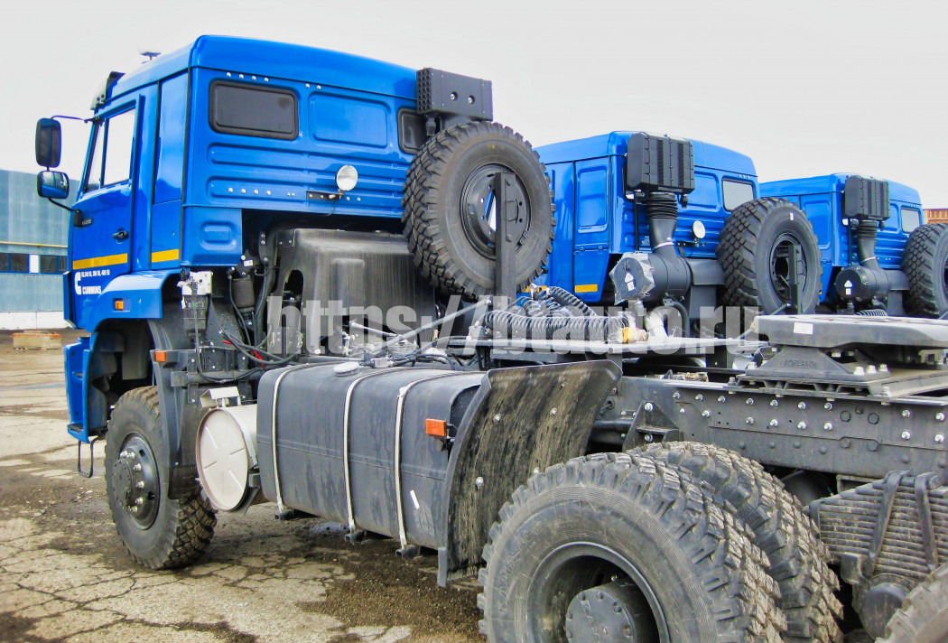 Новый Тягач Седельный тягач КАМАЗ 65225-26014-53: фото 9