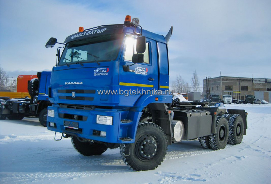Седельный тягач КАМАЗ 65225-6215-47(RT) (6х6.2) - Тягач: фото 1 Седельный тягач КАМАЗ 65225-6215-47(RT) (6х6.2) - Тягач: фото 1