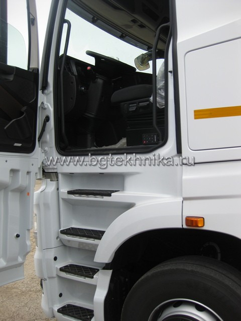 Седельный тягач КАМАЗ 65659-004-92 - Тягач: фото 3 Седельный тягач КАМАЗ 65659-004-92 - Тягач: фото 3