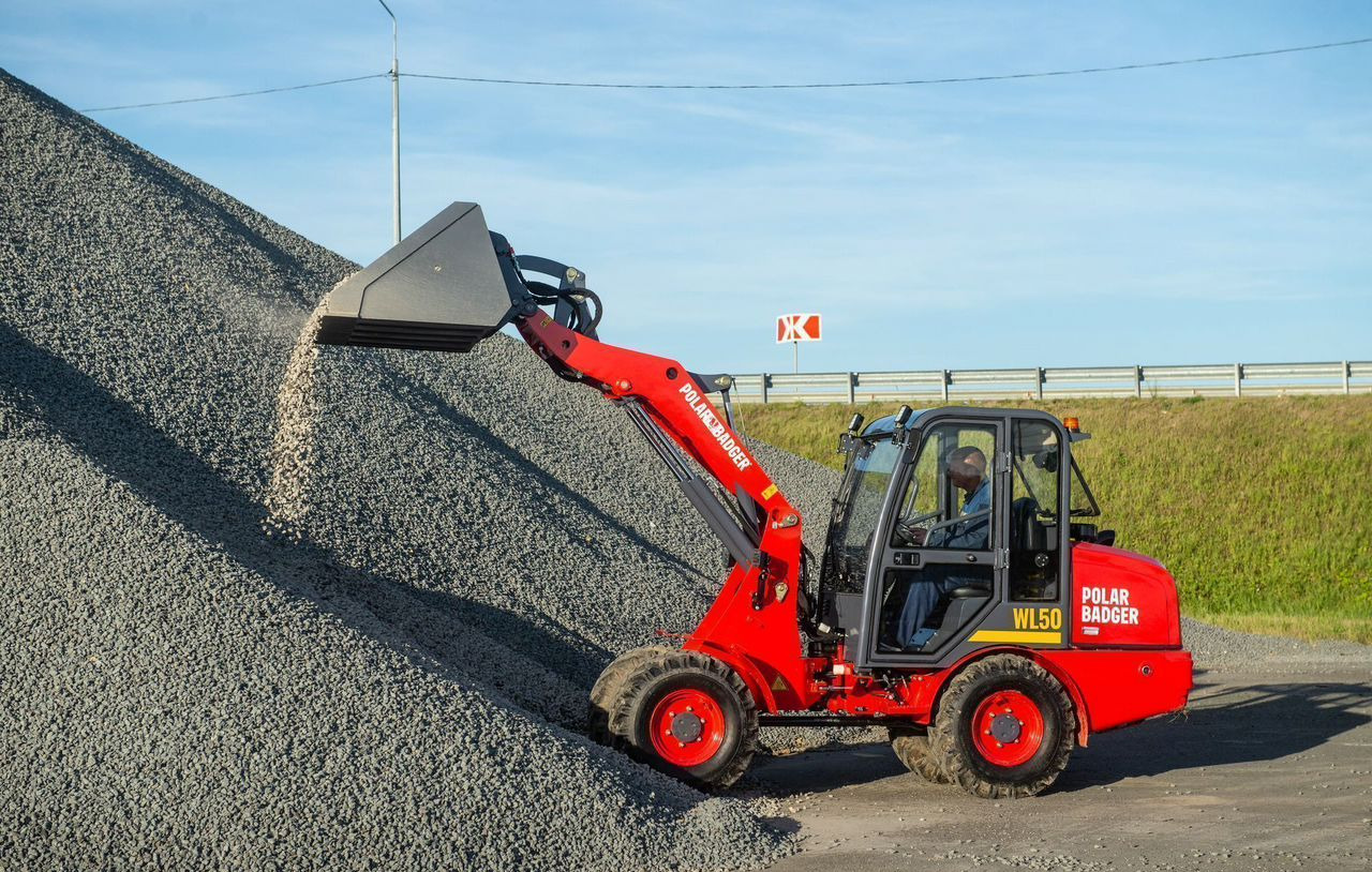 Новый Фронтальный мини погрузчик Polar Badger WL50: фото 11