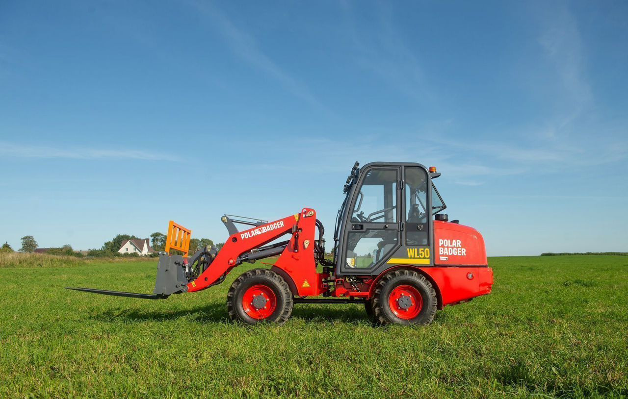 Новый Фронтальный мини погрузчик Polar Badger WL50: фото 10