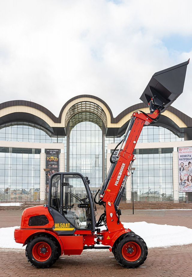 Новый Фронтальный мини погрузчик Polar Badger WL50AT: фото 11