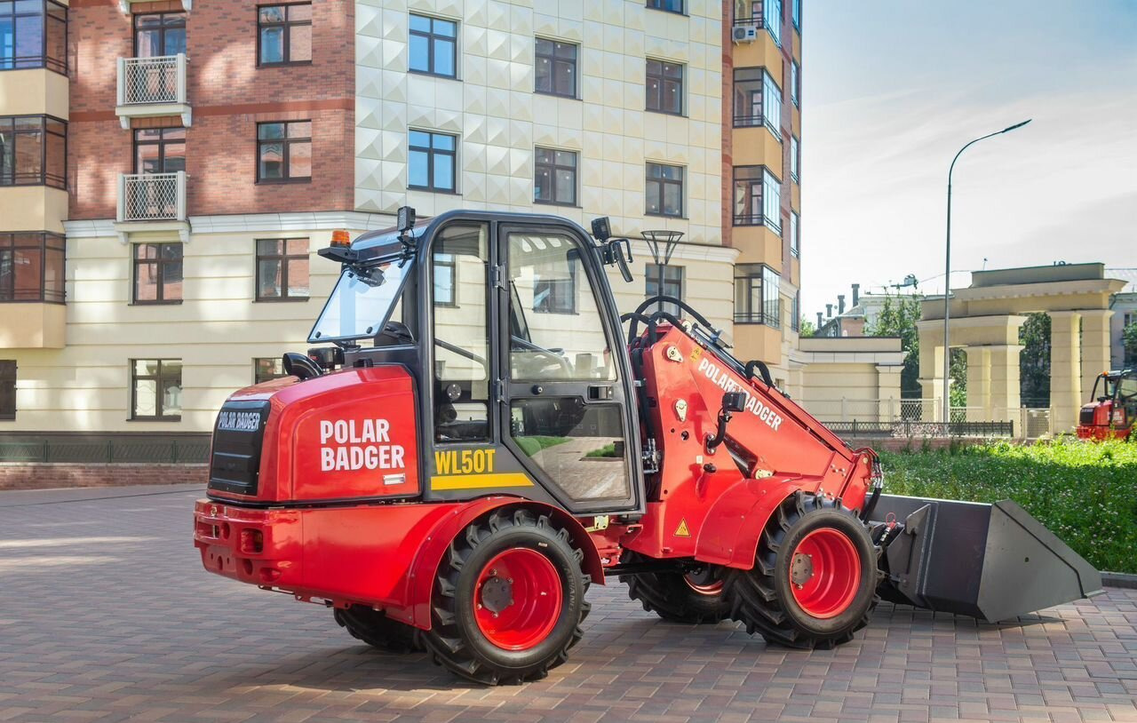 Новый Фронтальный телескопический погрузчик Polar Badger WL50T: фото 7