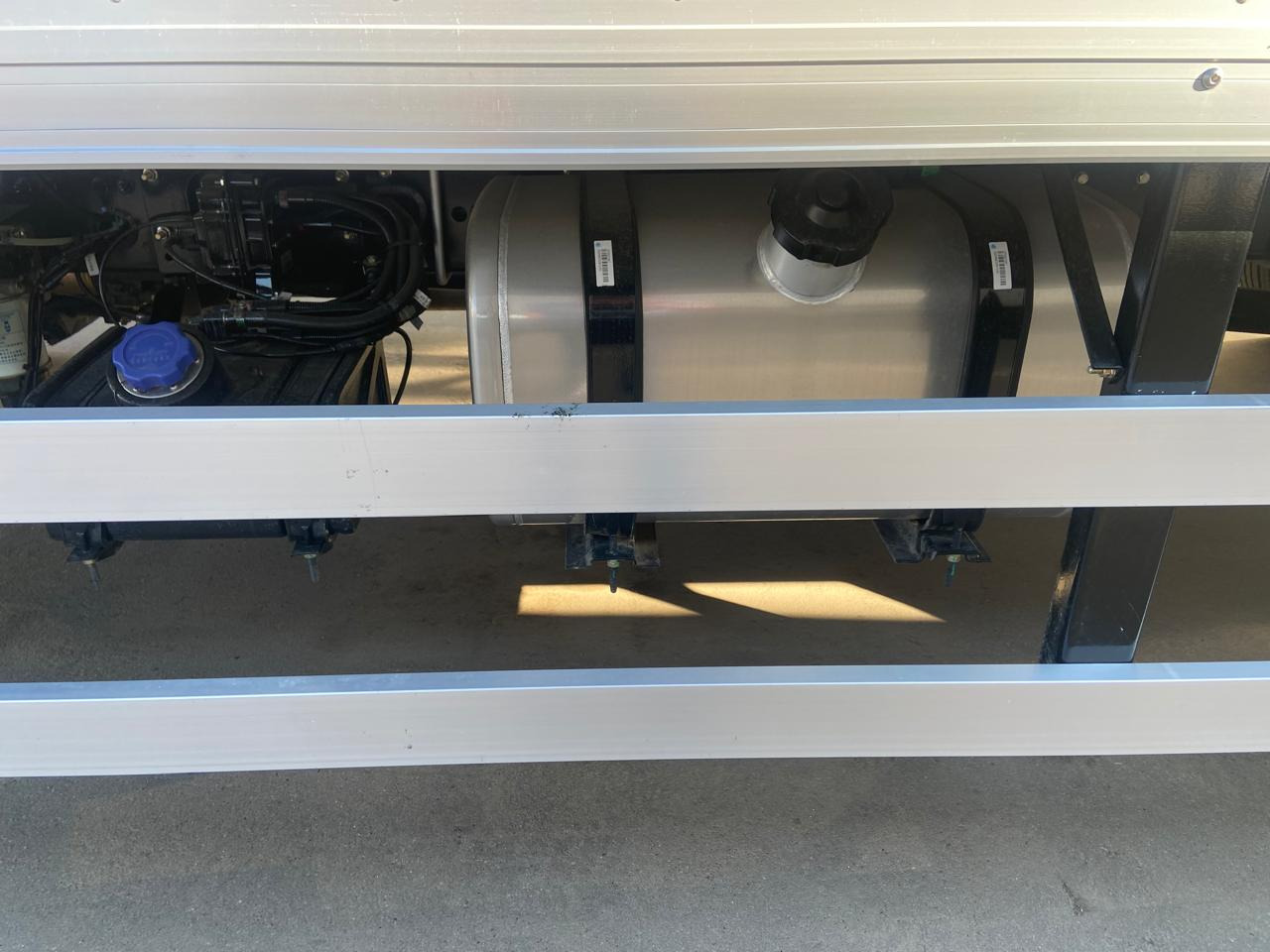 Новый Рефрижератор Для транспортировки пищевых продуктов HOWO ZZ1117H4515E1: фото 10 Новый Рефрижератор Для транспортировки пищевых продуктов HOWO ZZ1117H4515E1: фото 10