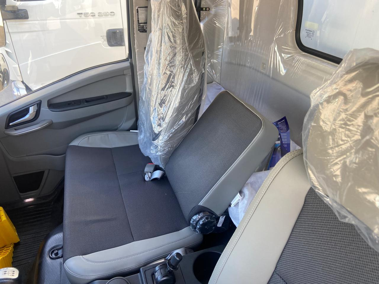 Новый Рефрижератор Для транспортировки пищевых продуктов HOWO ZZ1117H4515E1: фото 25 Новый Рефрижератор Для транспортировки пищевых продуктов HOWO ZZ1117H4515E1: фото 25