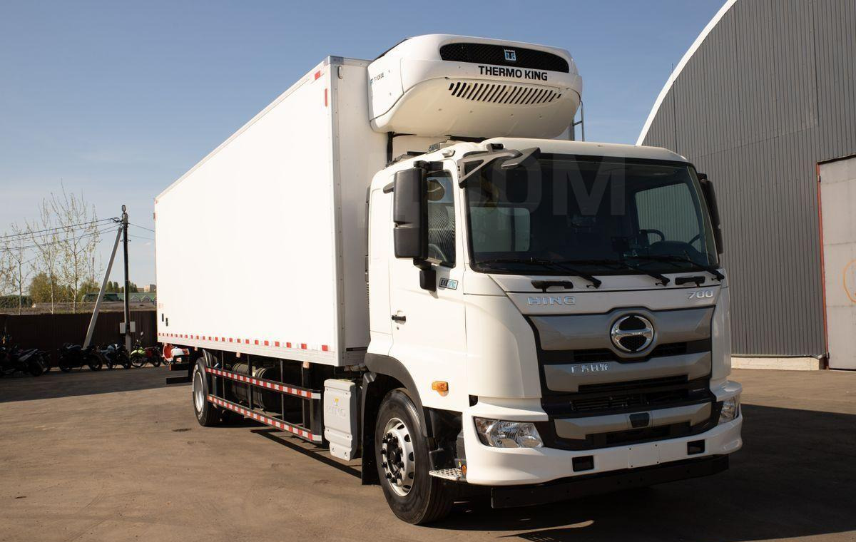 Hino 700 - Рефрижератор: фото 2 Hino 700 - Рефрижератор: фото 2