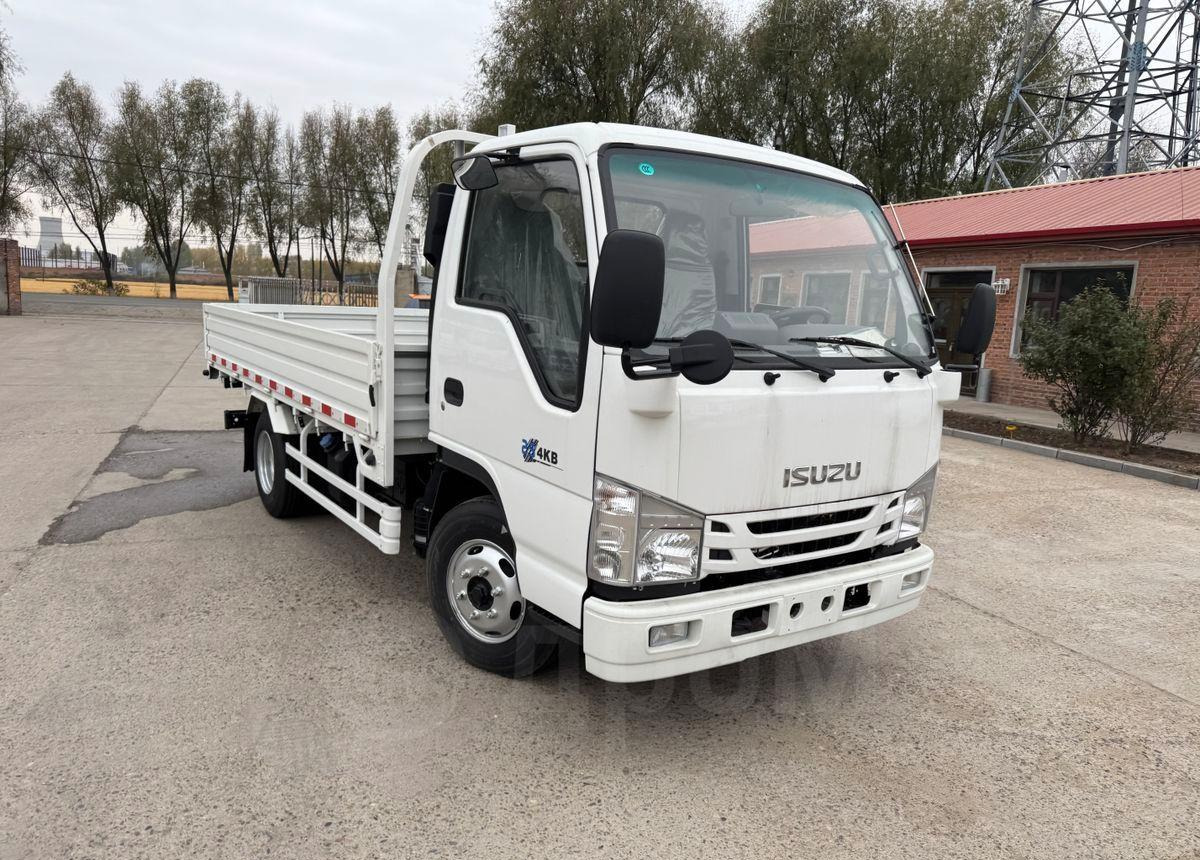 Isuzu Elf - Бортовой грузовик/ Платформа: фото 2 Isuzu Elf - Бортовой грузовик/ Платформа: фото 2