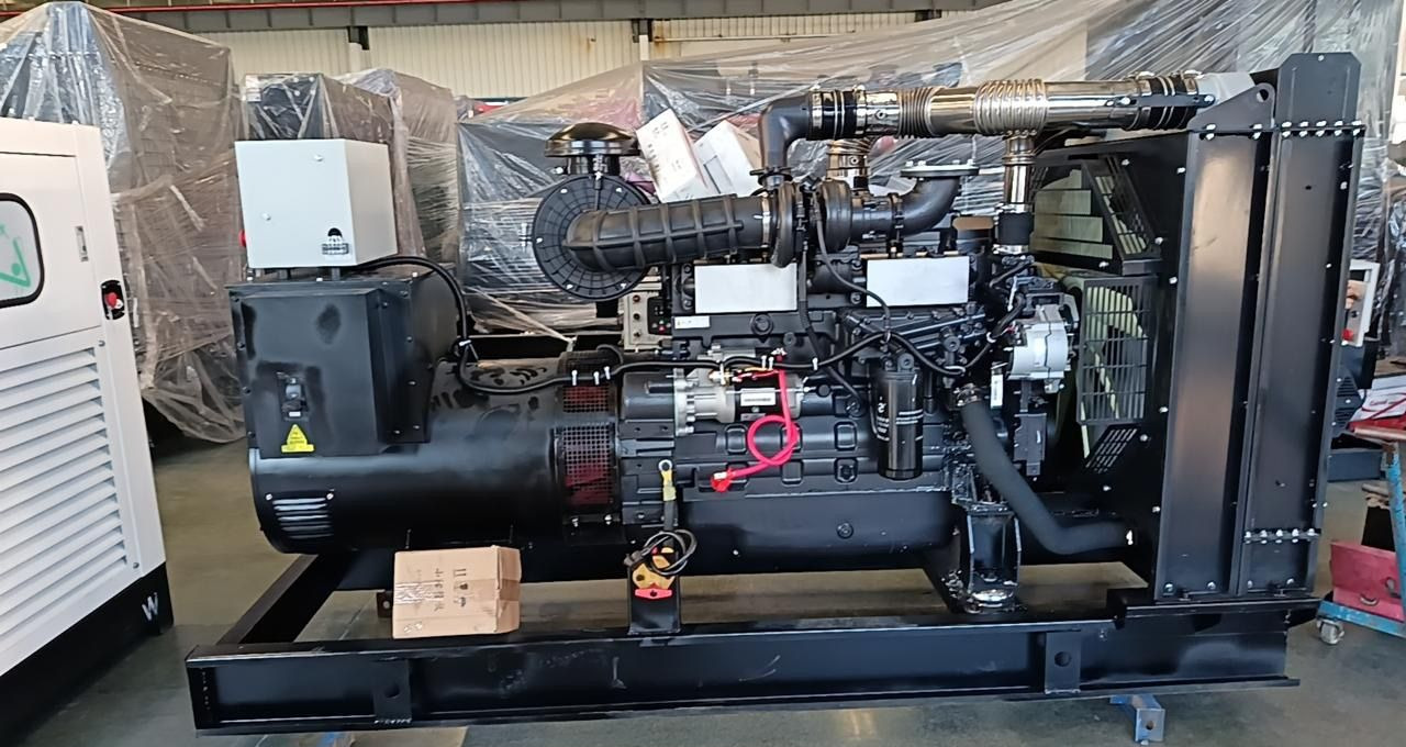 A-iPower Дизельная электростанция 30 квт - Электрогенератор: фото 2 A-iPower Дизельная электростанция 30 квт - Электрогенератор: фото 2