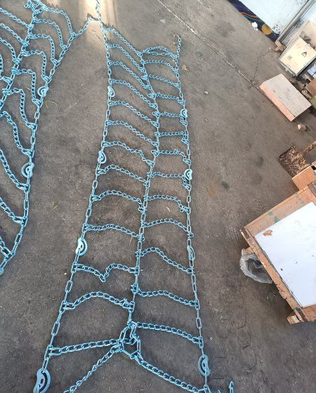 Цепи 12.00R20 спарка - Шины и диски: фото 1 Цепи 12.00R20 спарка - Шины и диски: фото 1