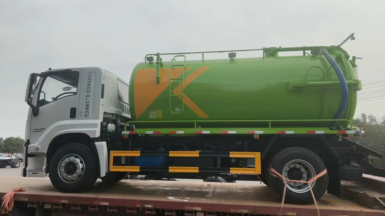 Isuzu Giga - Ассенизатор, илосос: фото 5 Isuzu Giga - Ассенизатор, илосос: фото 5