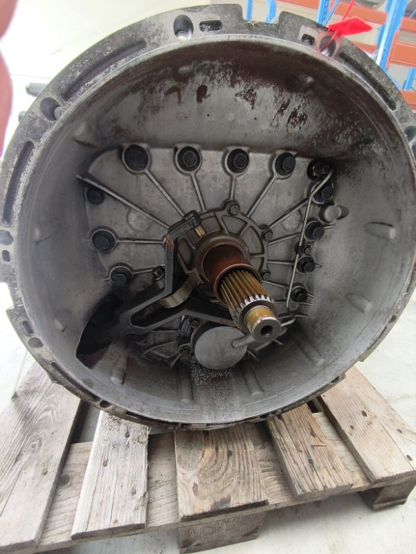 АКПП VOLVO 2004 D12D460 - Коробка передач: фото 1 АКПП VOLVO 2004 D12D460 - Коробка передач: фото 1