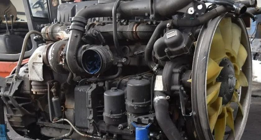 DAF XF - Двигатель: фото 1 DAF XF - Двигатель: фото 1