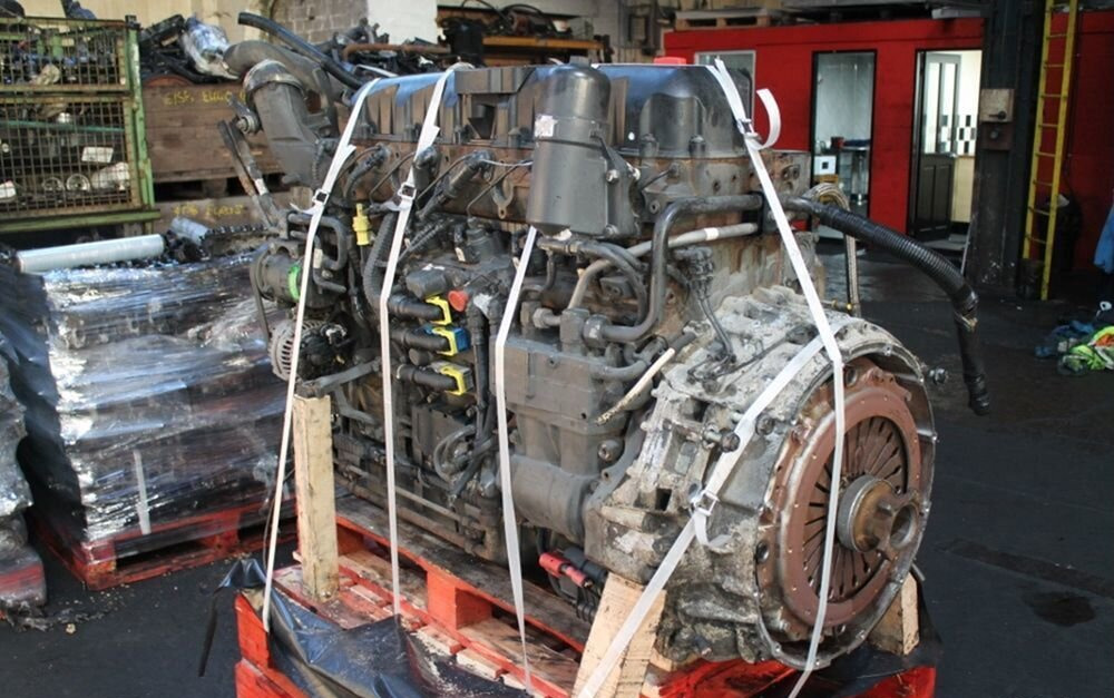 DAF XF - Двигатель: фото 2 DAF XF - Двигатель: фото 2