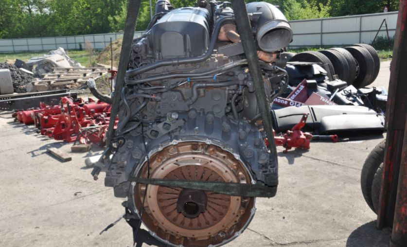 DAF XF - Двигатель: фото 2 DAF XF - Двигатель: фото 2