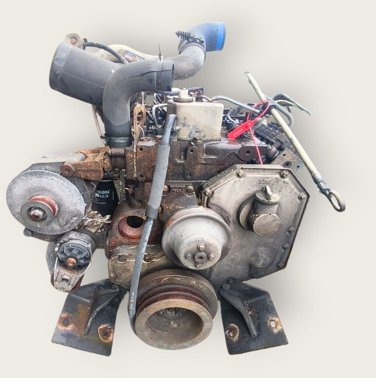 Двигатель CUMMINS 2001 B03191651 - Двигатель: фото 1 Двигатель CUMMINS 2001 B03191651 - Двигатель: фото 1