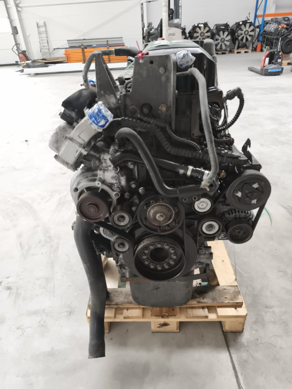 Двигатель DAF 2012 1855960 XF460/CF460 MX340U1 - Двигатель: фото 1 Двигатель DAF 2012 1855960 XF460/CF460 MX340U1 - Двигатель: фото 1