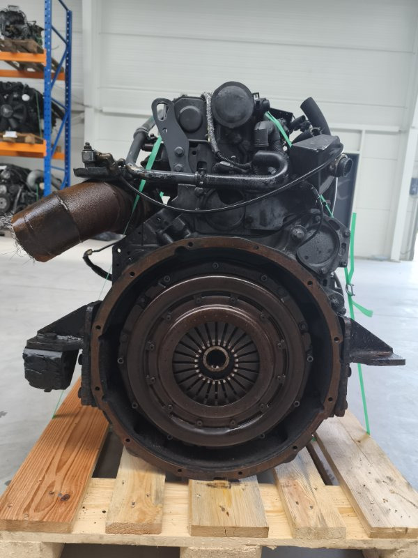 Двигатель DEUTZ 2007 BF4M1013 BF4M1013 - Двигатель: фото 4 Двигатель DEUTZ 2007 BF4M1013 BF4M1013 - Двигатель: фото 4