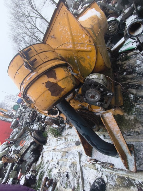 Двигатель DEUTZ F6L812D F6L812D - Двигатель: фото 3 Двигатель DEUTZ F6L812D F6L812D - Двигатель: фото 3