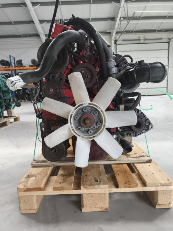 Двигатель IVECO 1994 806025V EUROCARGO 8060.25V - Двигатель: фото 1 Двигатель IVECO 1994 806025V EUROCARGO 8060.25V - Двигатель: фото 1