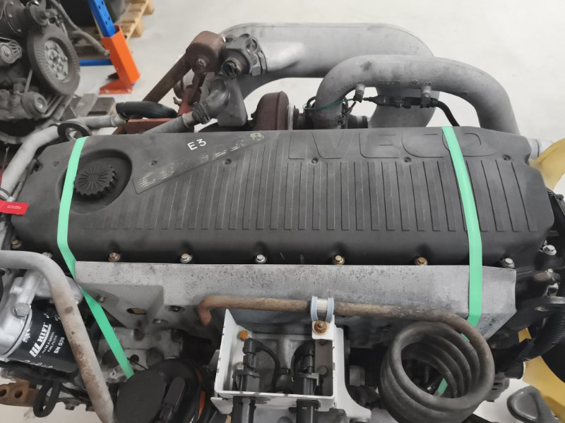 Двигатель IVECO Cursor 8 2002 F2BE0681D STRALIS F2BE0681D - Двигатель: фото 5 Двигатель IVECO Cursor 8 2002 F2BE0681D STRALIS F2BE0681D - Двигатель: фото 5