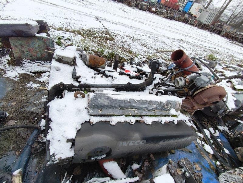 Двигатель IVECO Cursor 8 2003 F2BE1682B AUTOBUS F2BE1682B - Двигатель: фото 4 Двигатель IVECO Cursor 8 2003 F2BE1682B AUTOBUS F2BE1682B - Двигатель: фото 4