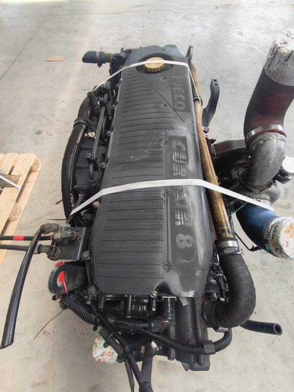 Двигатель IVECO Cursor 8 2007 F2BE3682B STRALIS F2BE3682B - Двигатель: фото 2 Двигатель IVECO Cursor 8 2007 F2BE3682B STRALIS F2BE3682B - Двигатель: фото 2