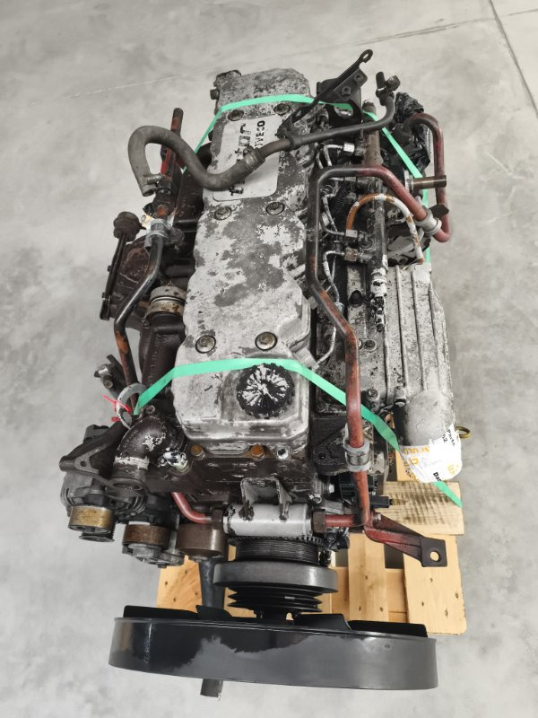 Двигатель IVECO Tector 2004 F4AE0681B EUROCARGO F4AE0681B - Двигатель: фото 2 Двигатель IVECO Tector 2004 F4AE0681B EUROCARGO F4AE0681B - Двигатель: фото 2